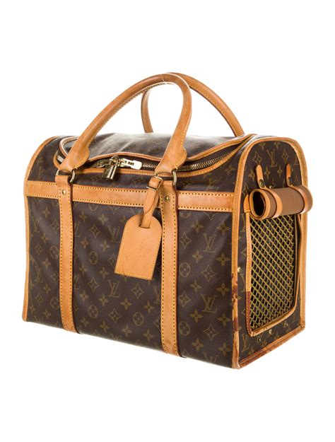 dog carrier purse louis vuitton|Louis Vuitton dog collar sizes.